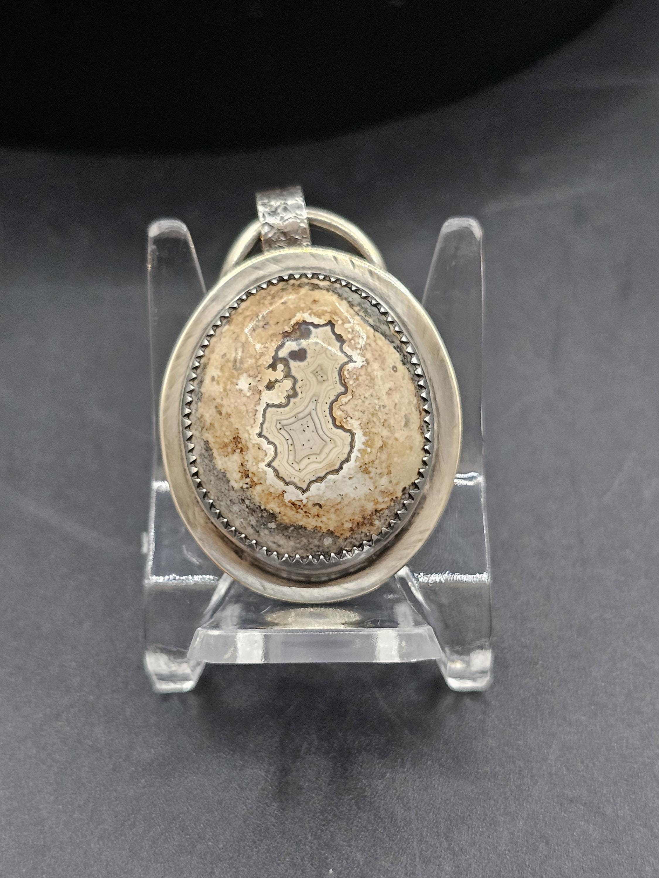 Sterling Silver Necklace Pendant with Union Road Agate