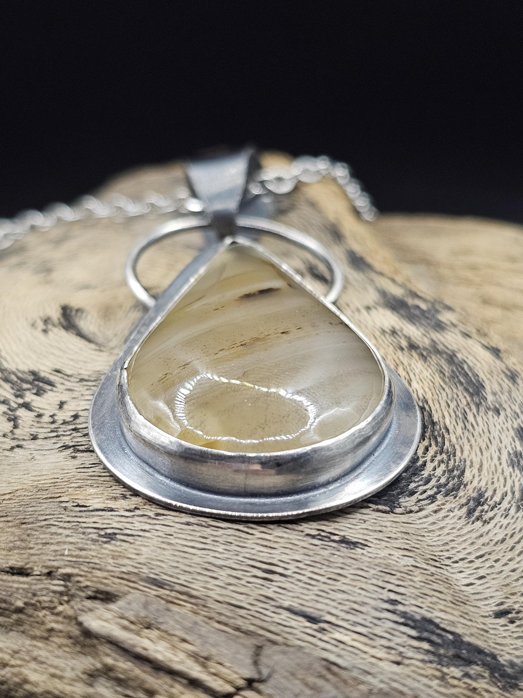 Sterling Silver Necklace Pendant with a Waterline Agate