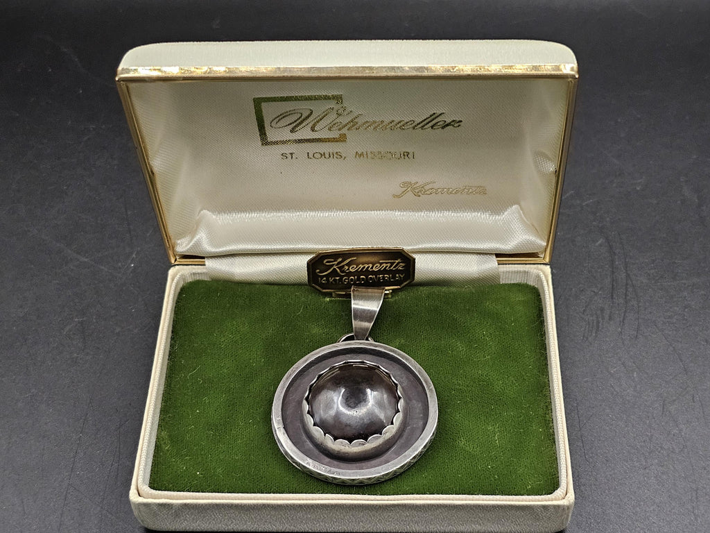 Sterling Silver Necklace Pendant with Polished Hematite