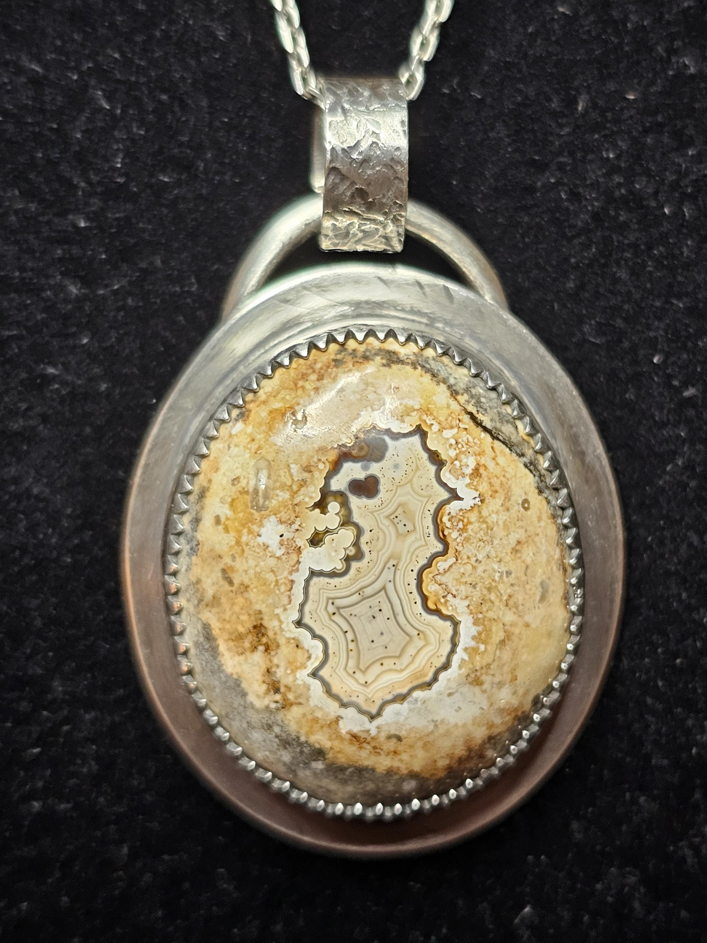 Sterling Silver Necklace Pendant with Union Road Agate