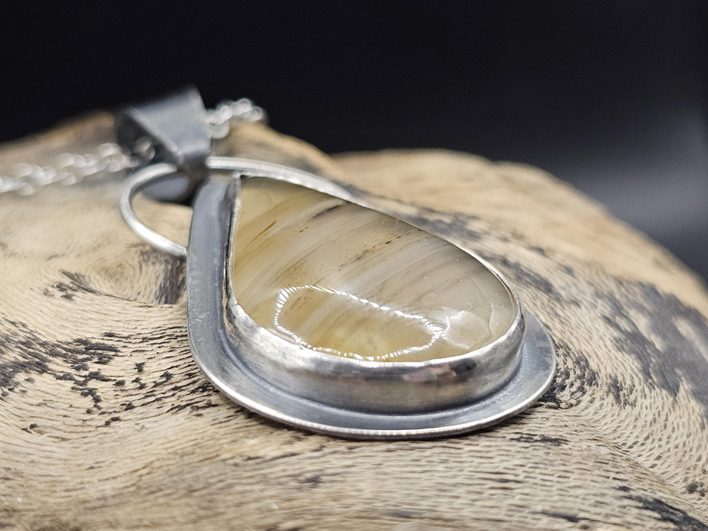 Sterling Silver Necklace Pendant with a Waterline Agate