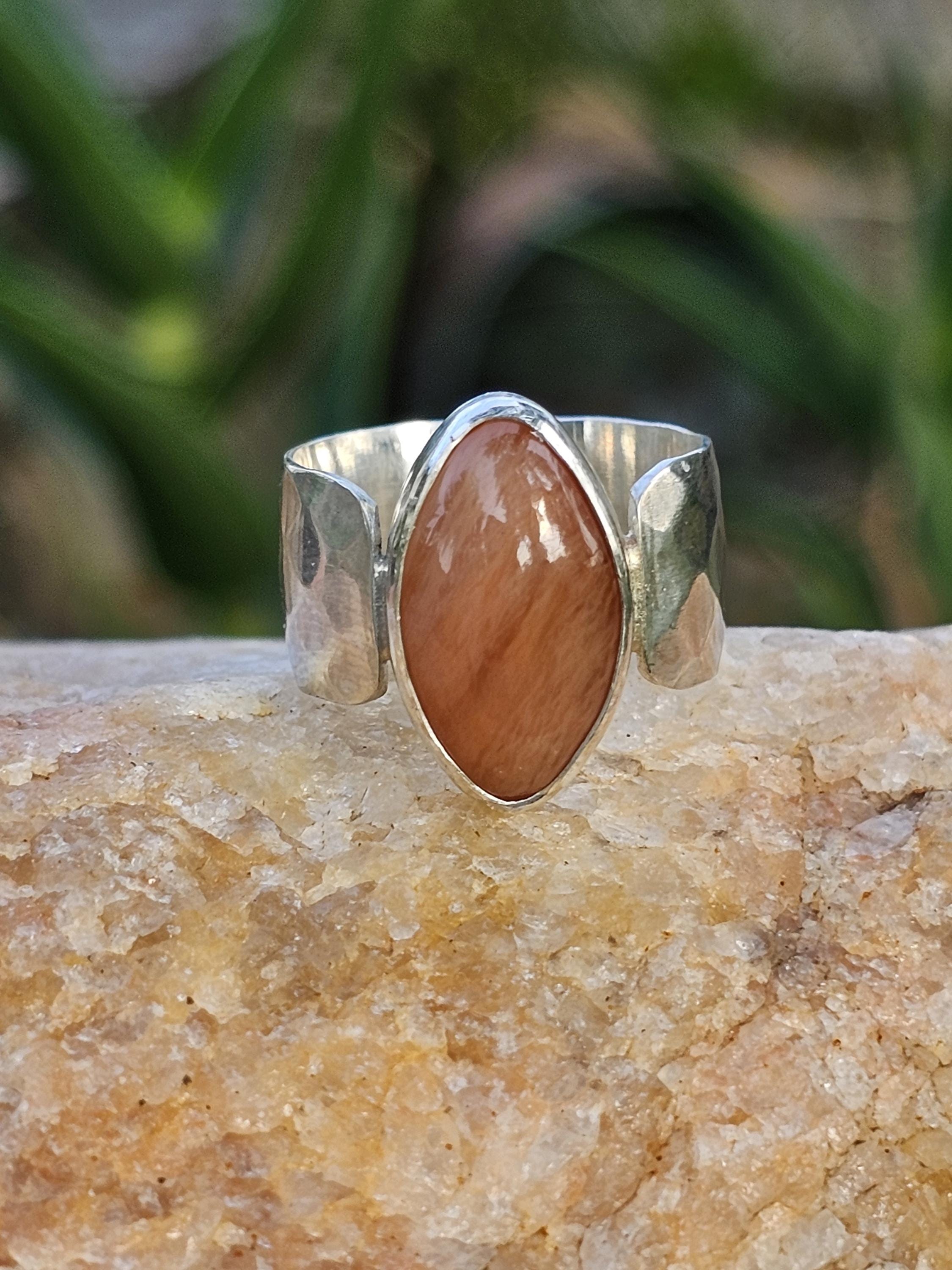 Sterling Silver Ring with Rose Quartz. Size 7