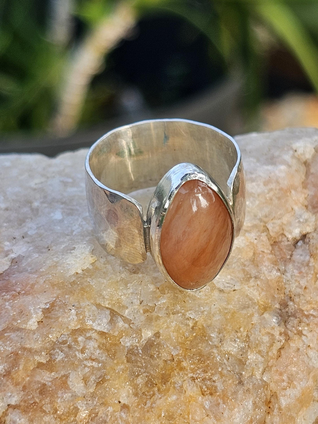 Sterling Silver Ring with Rose Quartz. Size 7