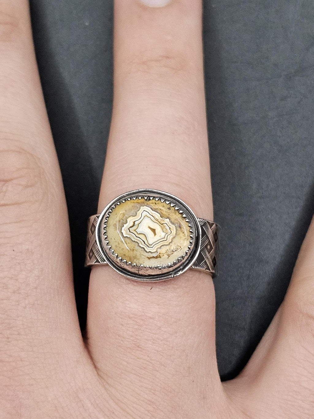 Sterling Silver Ring with a Rare Union Road Agate.  Size 12